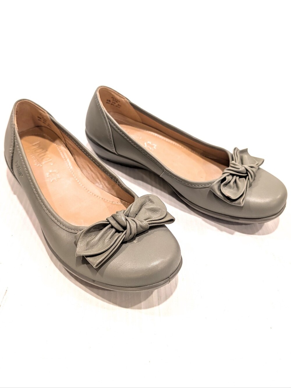 HOTTER Jewel Women's Knotted Bow Detail Leather Flats Size 6.5